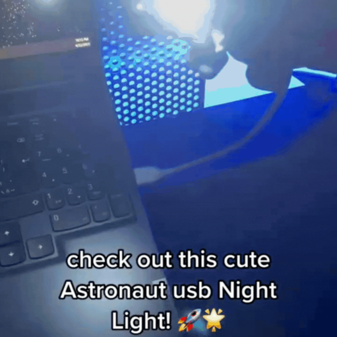 Creative Design Astronaut Shaped USB Powered LED Desk Lamp