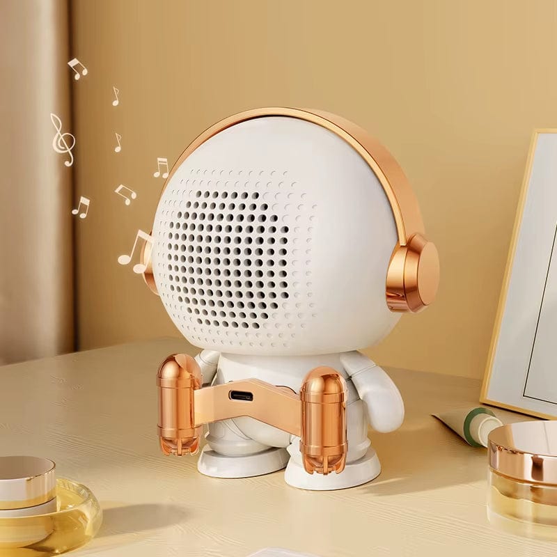 New Wireless Bluetooth Astronaut Astronaut Speaker TWS Couplet Cute Desktop Space Robot Subwoofer Bluetooth Speaker Outdoor Gift