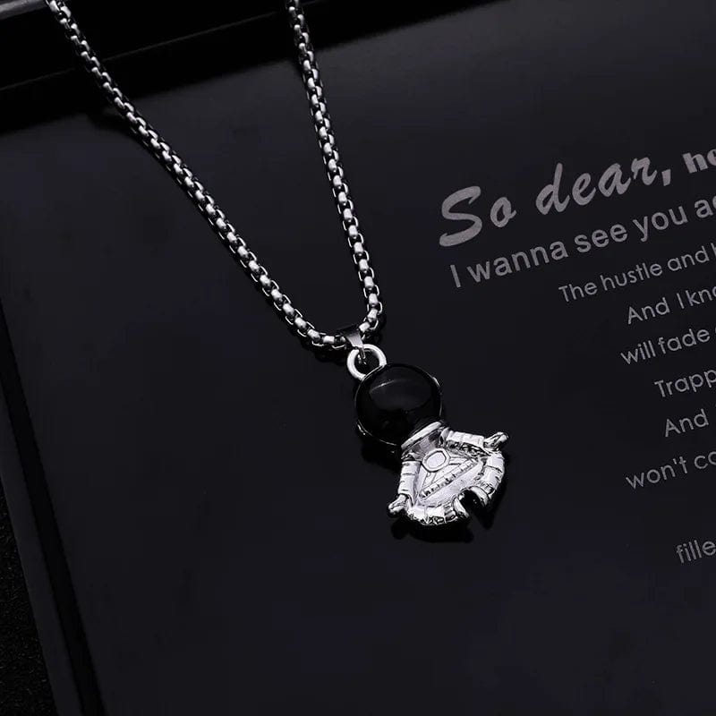 Astronaut Pendant Star Picking Punk Style Couple Necklaces Women Men Lover Spaceman Jewelry Gift Necklace Stainless Steel Chain