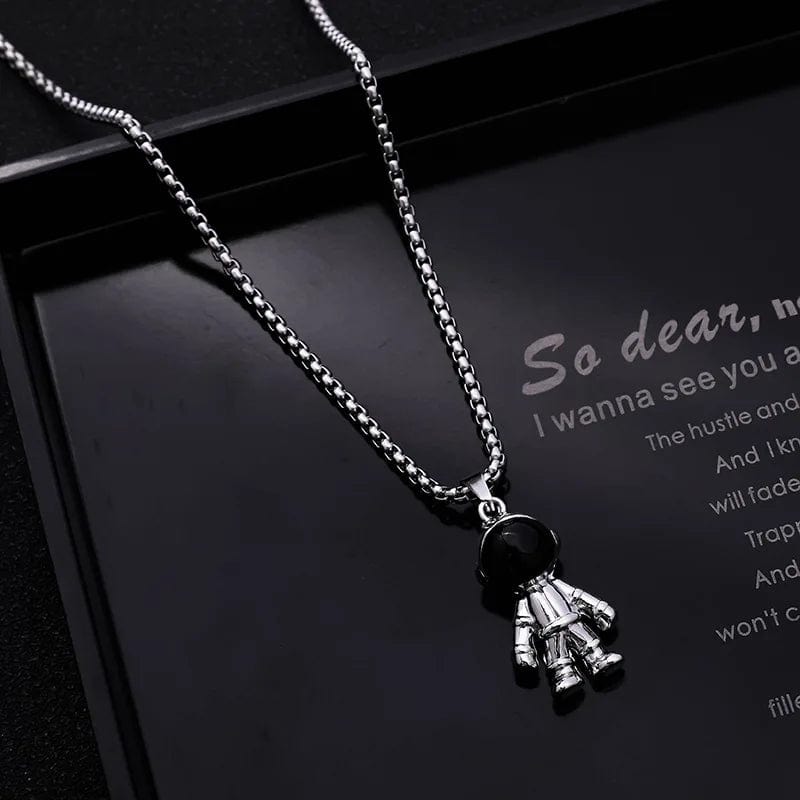 Astronaut Pendant Star Picking Punk Style Couple Necklaces Women Men Lover Spaceman Jewelry Gift Necklace Stainless Steel Chain